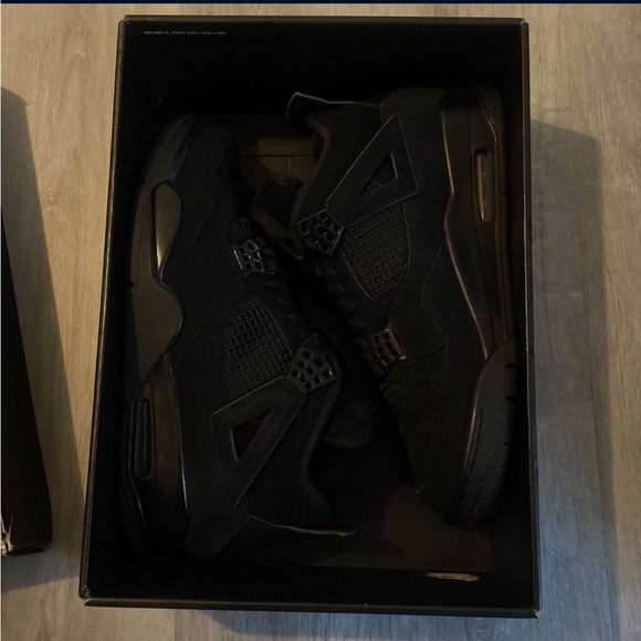 Air Jordan 4’s Black Cats - Picture 1 of 3